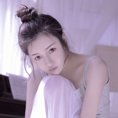沫兮/气质女生头像/你最好喜欢我 就是明目张胆 深情款款那种。