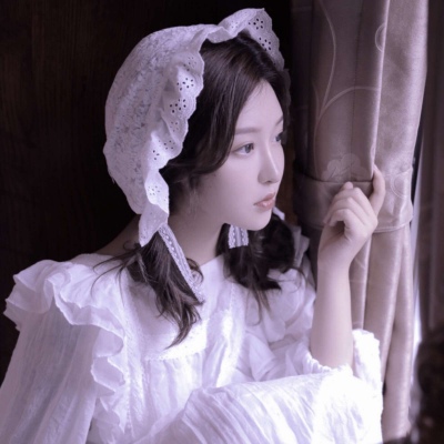 沫兮/气质女生头像/你最好喜欢我 就是明目张胆 深情款款那种。