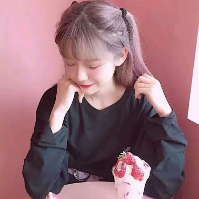 安奈 气质御姐风女头 你是云层里隐约可见的星光 是银河里掉下来的一颗糖
