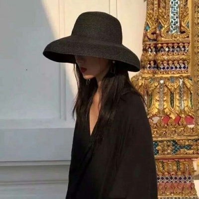 安奈 气质御姐风女头 你是云层里隐约可见的星光 是银河里掉下来的一颗糖