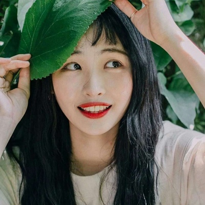 安奈 气质御姐风女头 你是云层里隐约可见的星光 是银河里掉下来的一颗糖