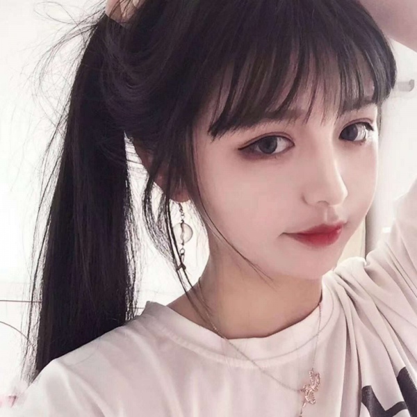 季清（微信气质女生头像）