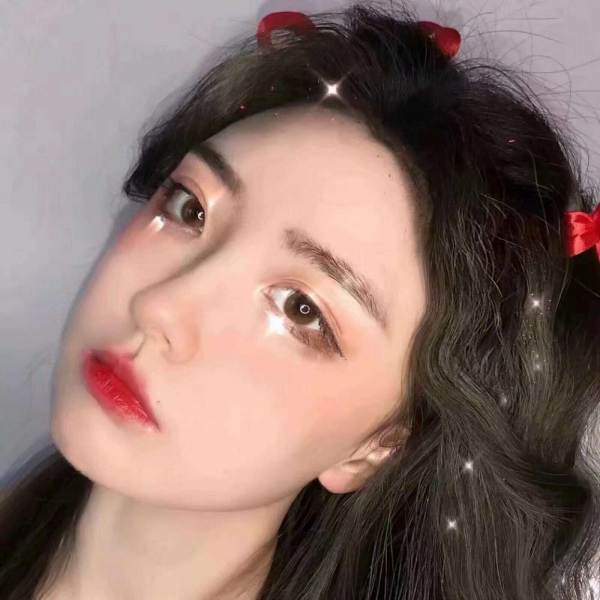 季清（微信气质女生头像）