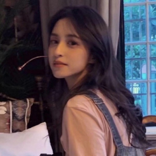季清（微信气质女生头像）