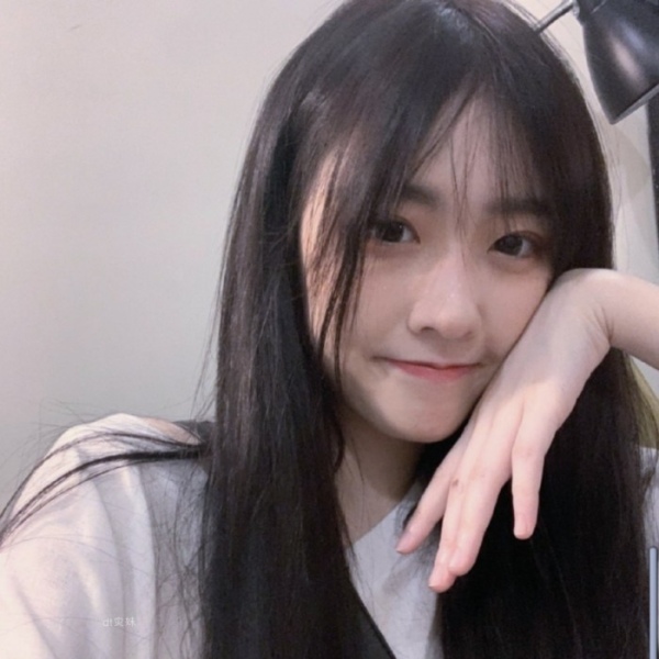 季清（微信气质女生头像）