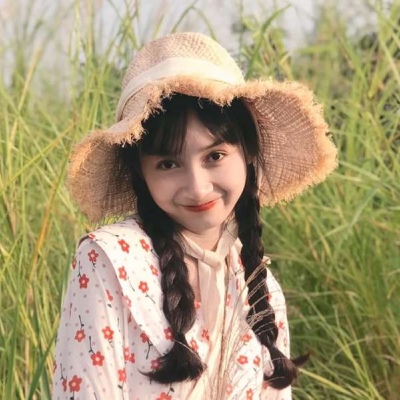 溺毙:微信头像女生气质淡雅.沉迷于裙下 迷醉于你身
