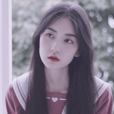 溺毙:微信头像女生气质淡雅.沉迷于裙下 迷醉于你身