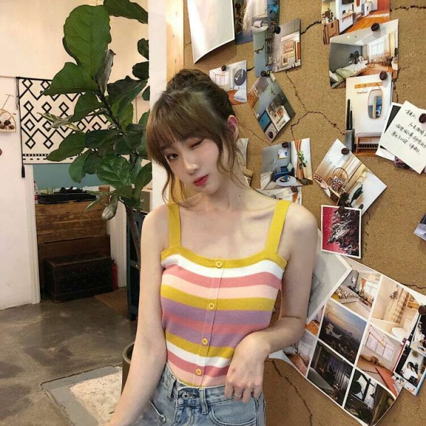 桃妖 吊带背心/彩虹/条纹女生微信头像