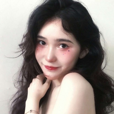 高冷女头（霸气 高冷 超酷）月牙儿