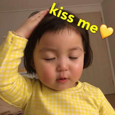 顾浔：可爱萌娃微信女头 我很喜欢你，像春去秋来，海棠花开