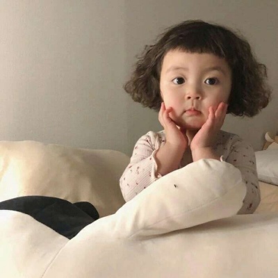 顾浔：可爱萌娃微信女头 我很喜欢你，像春去秋来，海棠花开