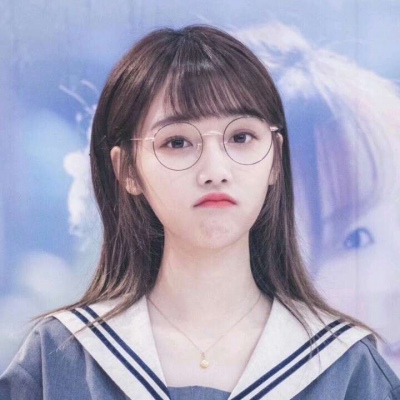 允言/可爱软妹微信女    你未必光芒万丈但始终温柔有光