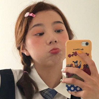 小清新唯美女头  众人平庸，你是人间星光