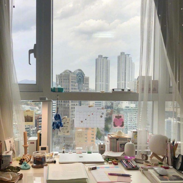 书桌/日常生活/家居/背景图/开始今日份学习动力