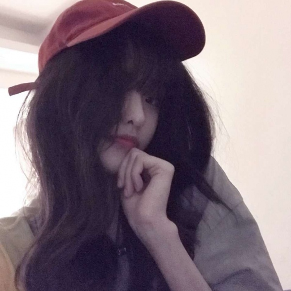 林哲 微信头像/帽子女头 下学期很短 多看看喜欢的人