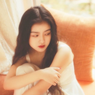 超唯美是港风女头/微信头像/ 我差点死在你有新欢的那个晚上.