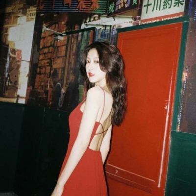 超唯美是港风女头/微信头像/ 我差点死在你有新欢的那个晚上.