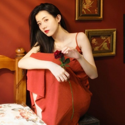 超唯美是港风女头/微信头像/ 我差点死在你有新欢的那个晚上.