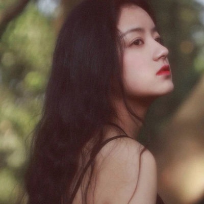林知晚  微信小清新复古女生头像