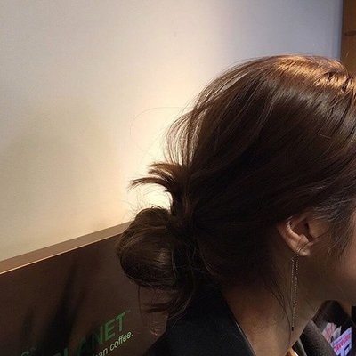 林知晚  微信小清新复古女生头像