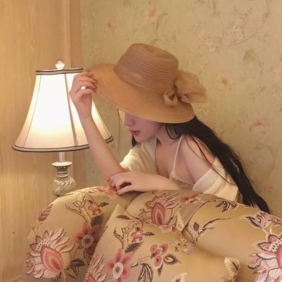 林知晚  微信小清新复古女生头像