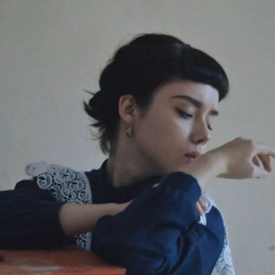 顾浔：ins风欧美女头