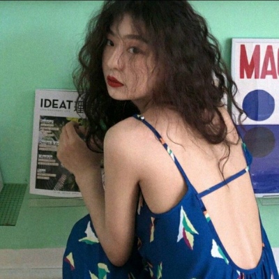 林知晚   微信港味自然旧女头