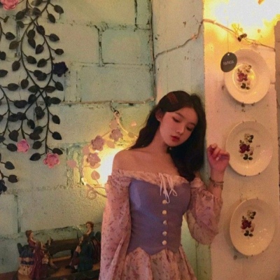 林知晚   微信港味自然旧女头
