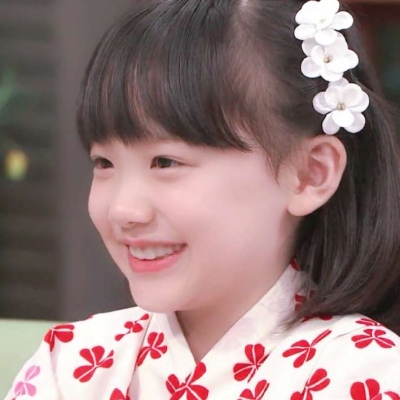 宋词/芦田爱菜/小熊偷吃了糖果，就变成甜甜的小熊软糖啦