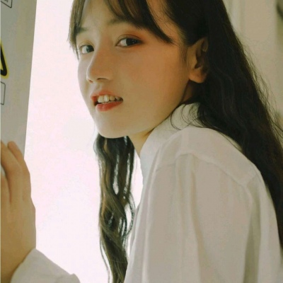 允言/高清唯美清新可爱女生头像   我从温柔手里偷来了你.