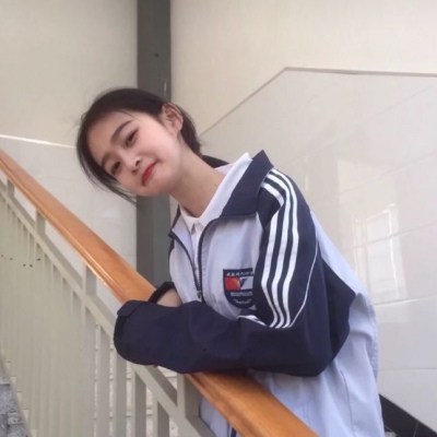 风格女生头像｜部分源最右｜人间烟火，山河辽阔无一是你无一不是你