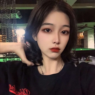 风格御姐霸气女头/月是云中散客 卿是人间角色 亦是人间难得.