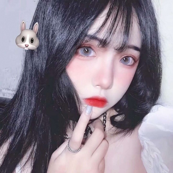 玩网女头/御姐风/我的眼睛不是彩虹缸 装不下你各种脸色.