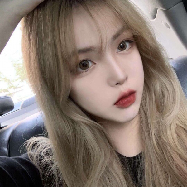玩网女头/御姐风/我的眼睛不是彩虹缸 装不下你各种脸色.