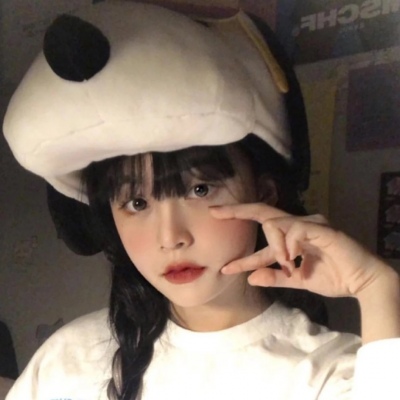成熟女生唯美时尚气质微信头像 请保持一份热爱，奔赴下一场山海