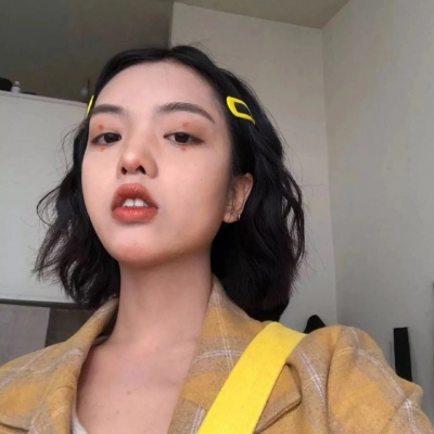 成熟女生唯美时尚气质微信头像 请保持一份热爱，奔赴下一场山海