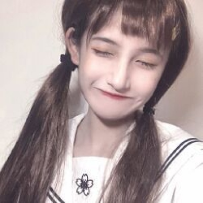 冷澈:可爱校园风小清新闺密头像