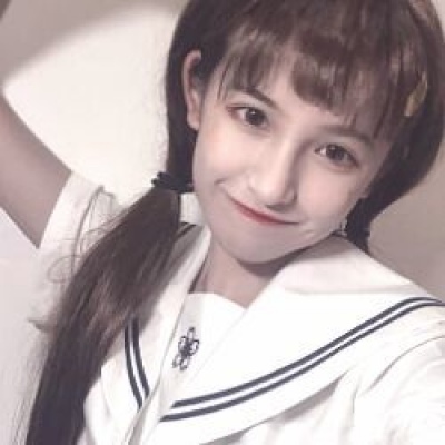 冷澈:可爱校园风小清新闺密头像