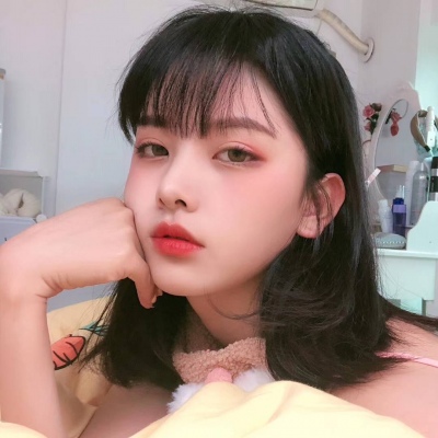 短发女生超美头 念七