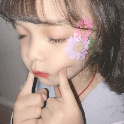 巫婆/可爱甜系萌娃女头/后来 热情没回复 真心被辜负