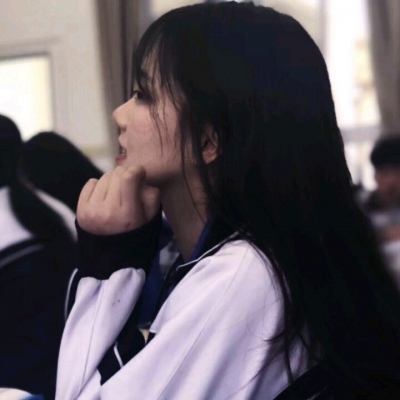 允言/精选女/认识的人放眼里 重要的人放心里.