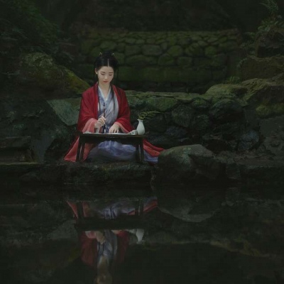 筱崽  微信古风女头/地狱皆是惆怅客  天堂之路满荆棘