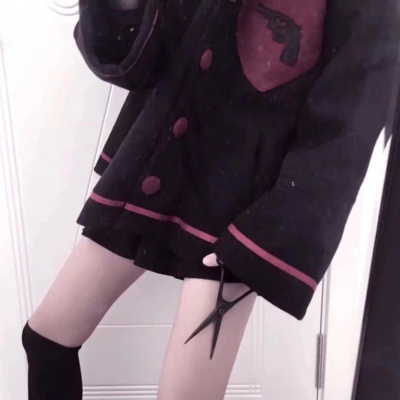 部位女头‖当你向我伸出手的时候，我这一生都能跟你走。