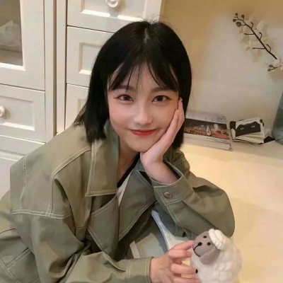 莫稚? 热爱世间万物 无最爱 无例外