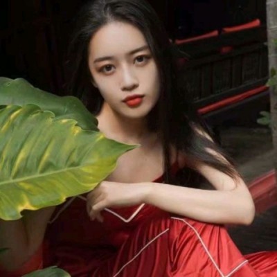 闺蜜头.

这段关系是我们一起搞砸的 谁都难辞其咎.