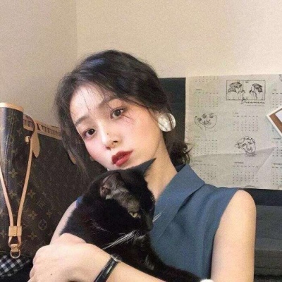 浅心：女头/爱 原来是没有名字的相遇之前等到的就是名字
