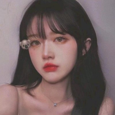 允言/成熟微信女头/整日无所事事却未感半分轻松