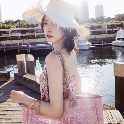 2019流行的微信头像      逆着人流找不到你
