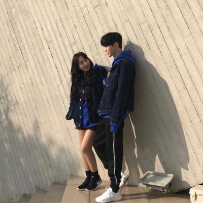 微信情侣头像图片一对       专属你的守护