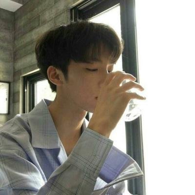 苏沫：2018精选微信男头